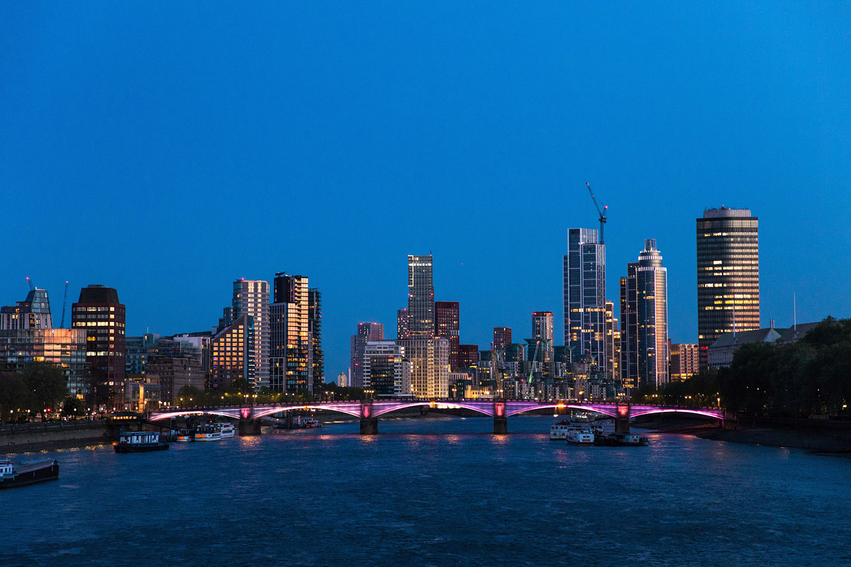 London (England)