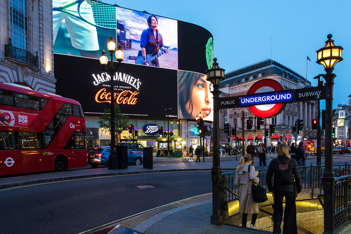 London (England)